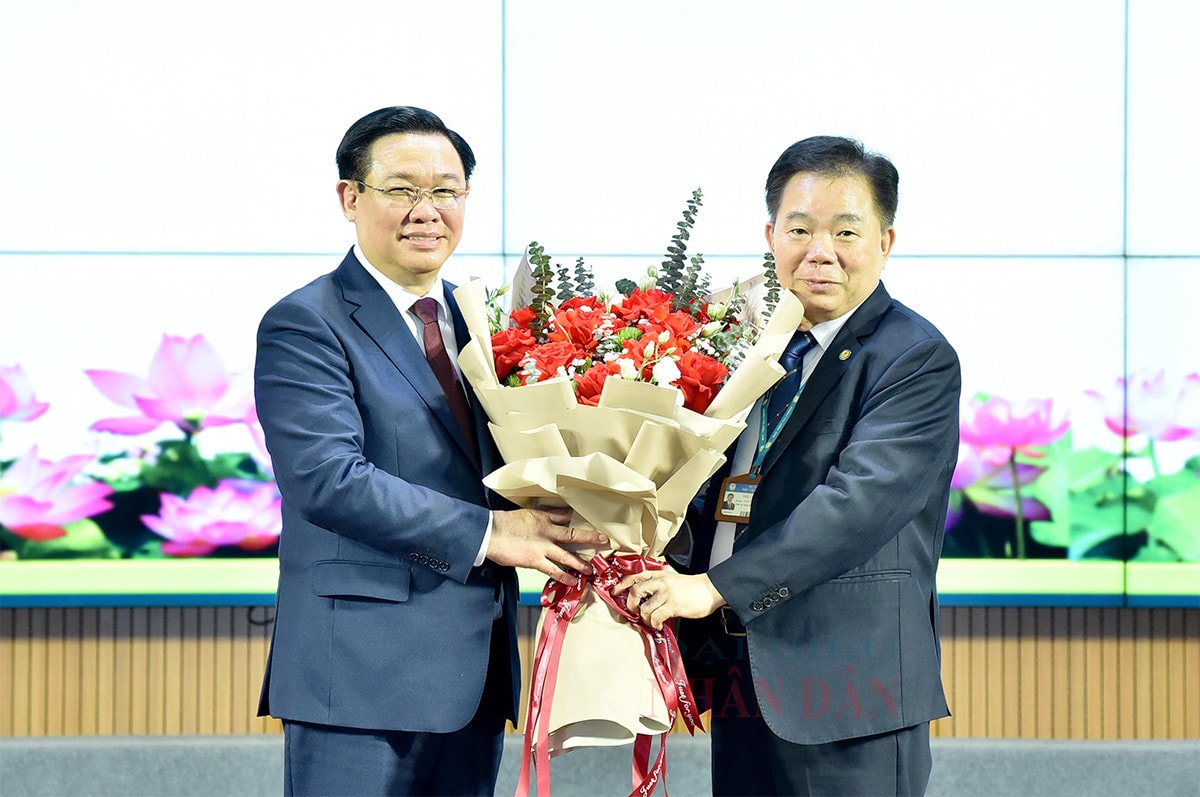 Chủ tịch Quốc hội Vương Đình Huệ: Phải có tư duy mới, tận dụng công nghệ để phát triển ảnh 6