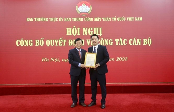 Bổ nhiệm ông Nguyễn Văn Dũng làm Phó Tổng Biên tập Tạp chí Mặt trận -0