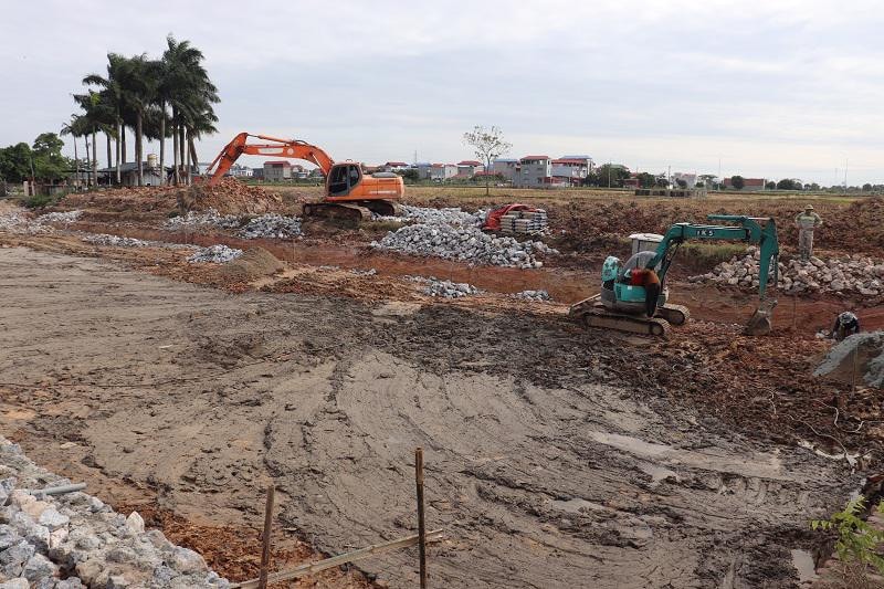 Huyện Đông Anh (Hà Nội): Một doanh nghiệp trúng hàng chục gói thầu có tỷ lệ tiết kiệm 