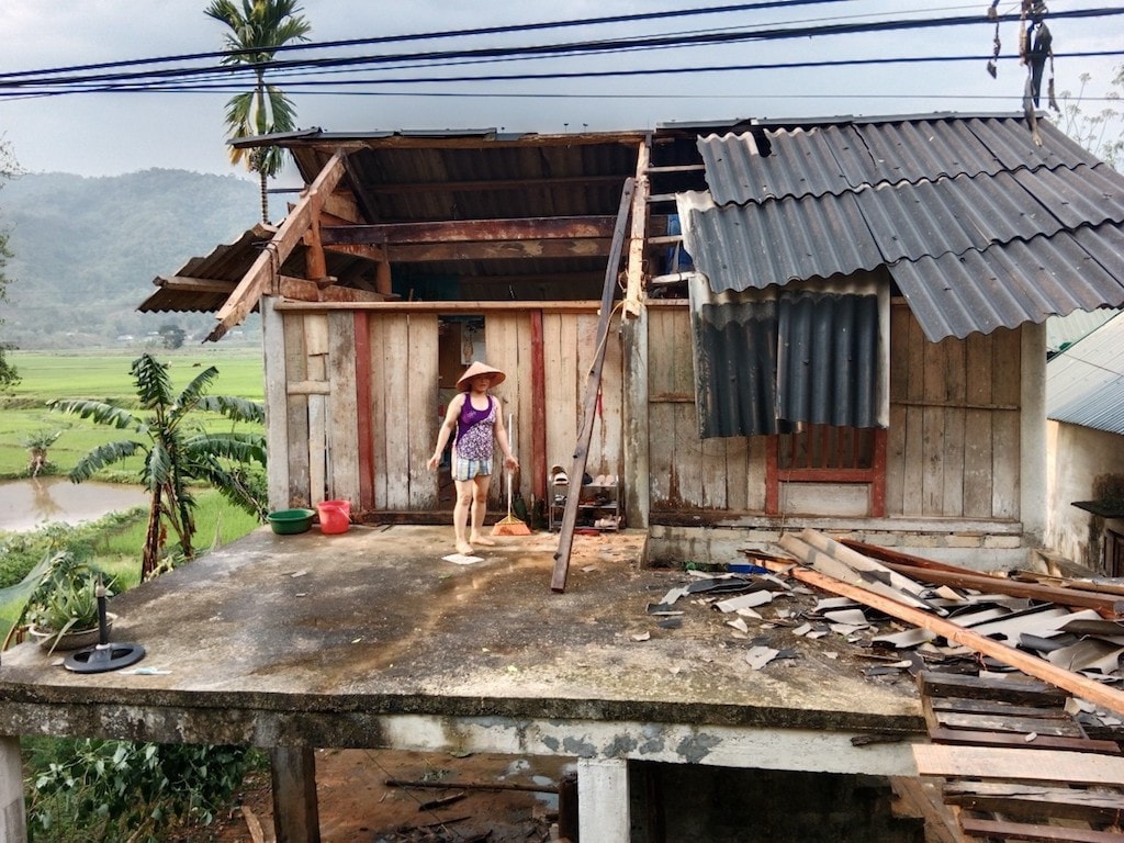 Mưa đá, lốc xoáy 
