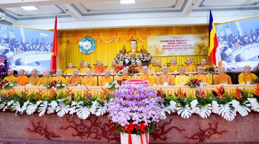 Ban chứng minh và chủ tọa hội nghị Giáo hội Phật giáo Việt Nam công bố nhân sự Ban Phật giáo Quốc tế và Ban Kinh tế - Tài chính Trung ương nhiệm kỳ 2022 - 2027 -0