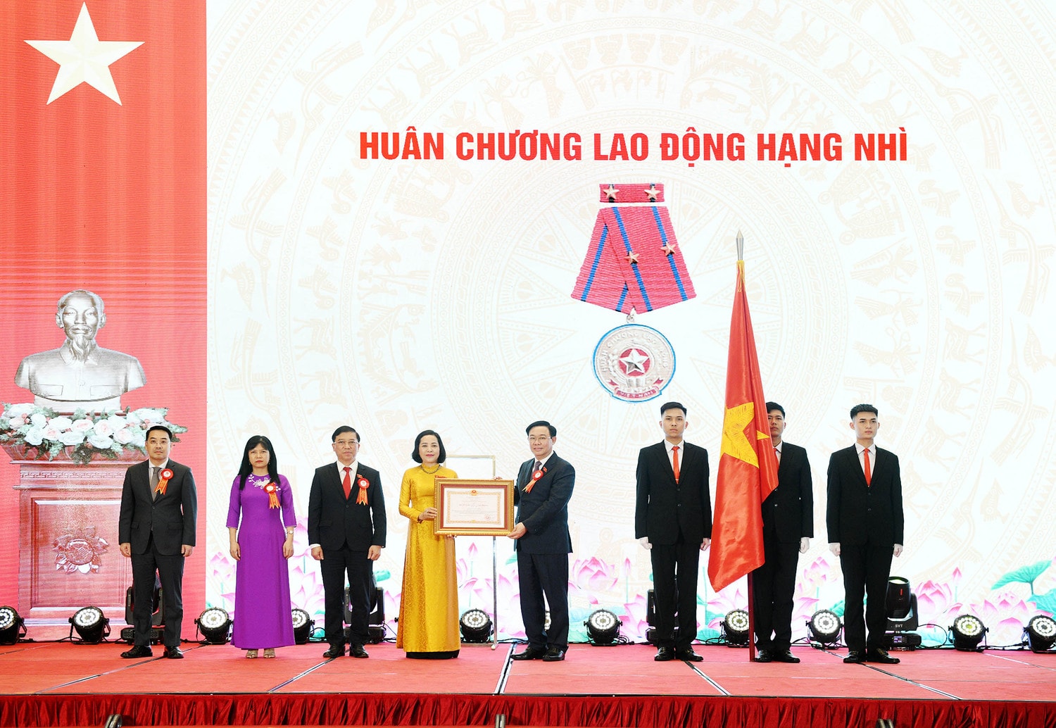 Kế thừa, phát huy để tiếp nối hành trình phát triển -0