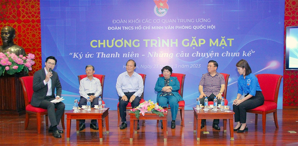 Đoàn Thanh niên Văn phòng Quốc hội gặp mặt các thế hệ cán bộ đoàn -0