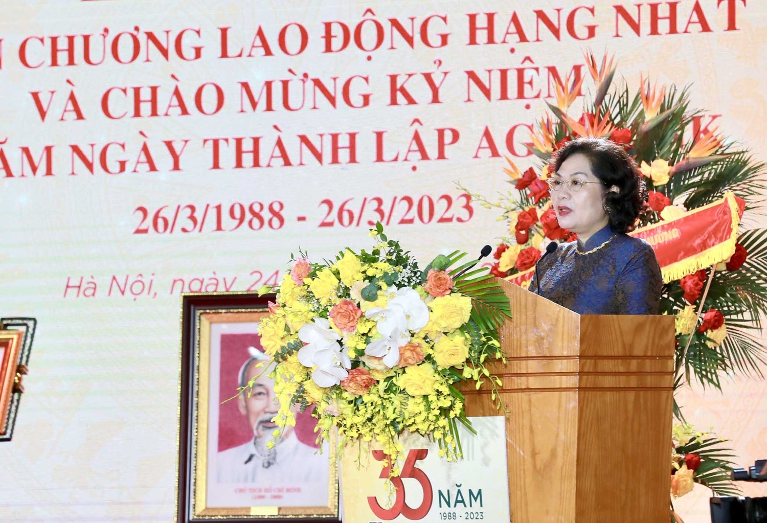 Agribank đón nhận Huân chương Lao động hạng Nhấtvà kỷ niệm 35 năm ngày thành lập -0