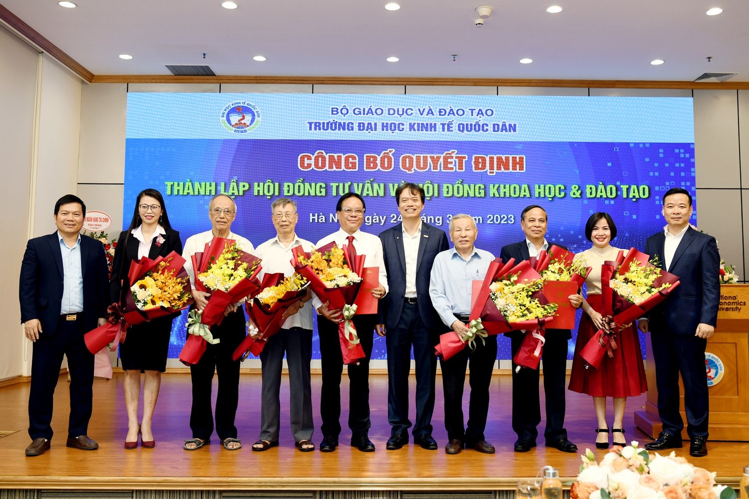 Trường ĐH Kinh tế Quốc dân thành lập Hội đồng Tư vấn, Hội đồng Khoa học & Đào tạo -0