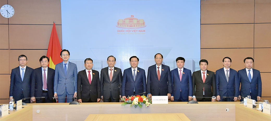 Chủ tịch Quốc hội Vương Đình Huệ hội đàm trực tuyến với Ủy viên trưởng Nhân đại toàn quốc Trung Quốc Triệu Lạc Tế -0