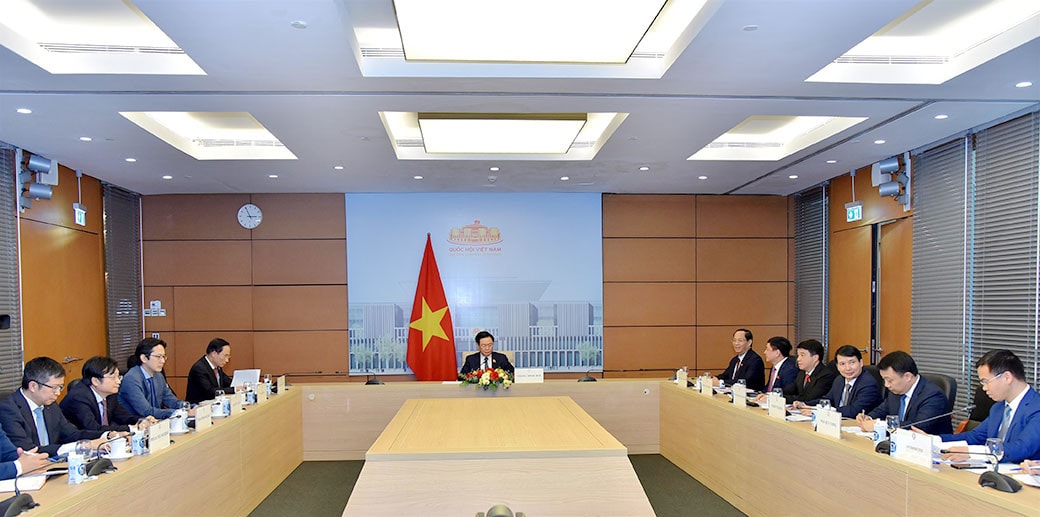 Chủ tịch Quốc hội Vương Đình Huệ hội đàm trực tuyến với Ủy viên trưởng Nhân đại toàn quốc Trung Quốc Triệu Lạc Tế -0