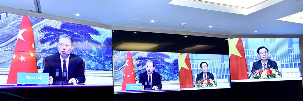 Chủ tịch Quốc hội Vương Đình Huệ hội đàm trực tuyến với Ủy viên trưởng Nhân đại toàn quốc Trung Quốc Triệu Lạc Tế -0