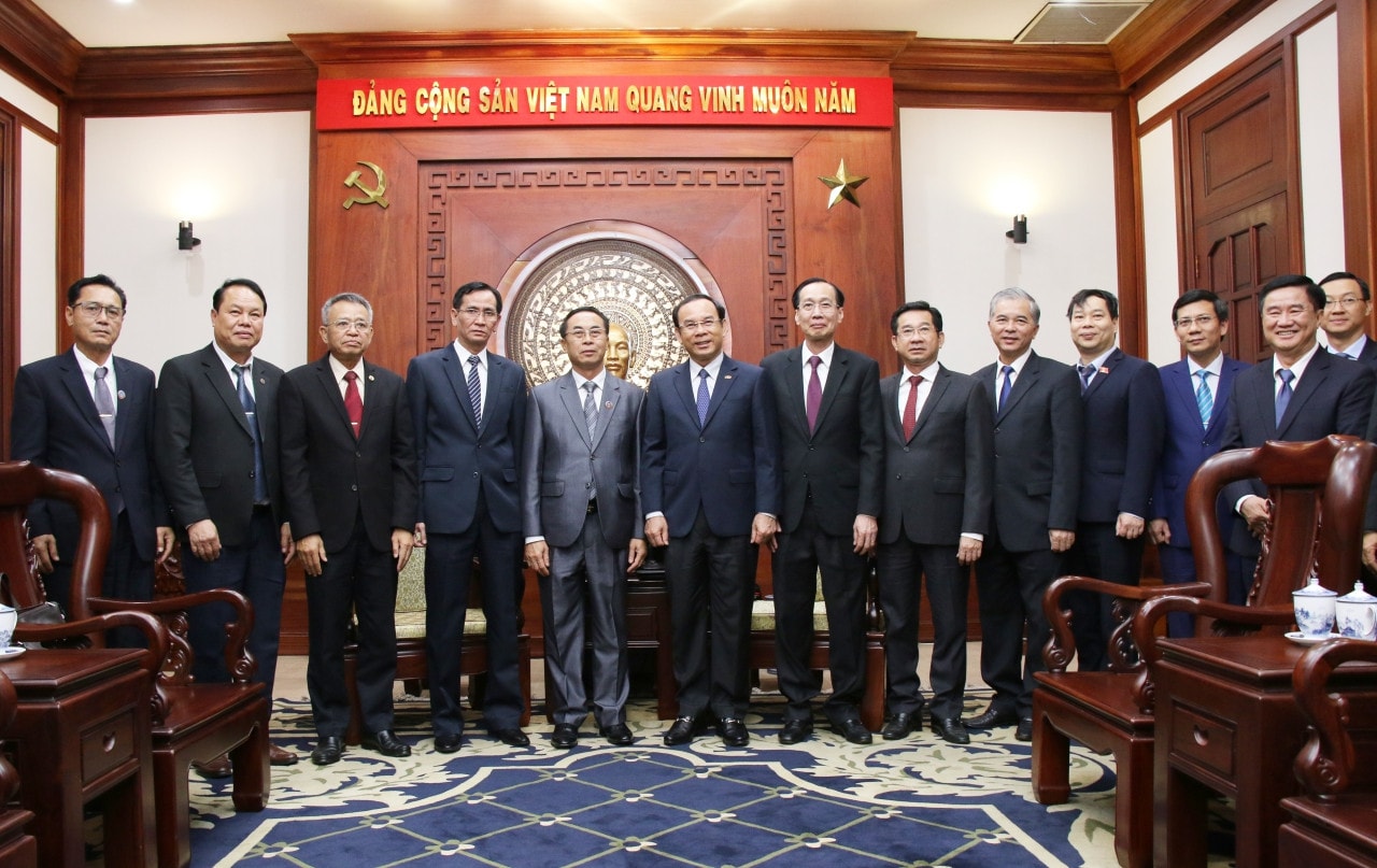 Lãnh đạo TP. Hồ Chí Minh với Đoàn đại biểu Ủy ban Tư pháp của Quốc hội Lào Chủ nhiệm Ủy ban Tư pháp của Quốc hội Lào Khampheng Vilaphanh thăm và làm việc tại TP. Hồ Chí Minh -0
