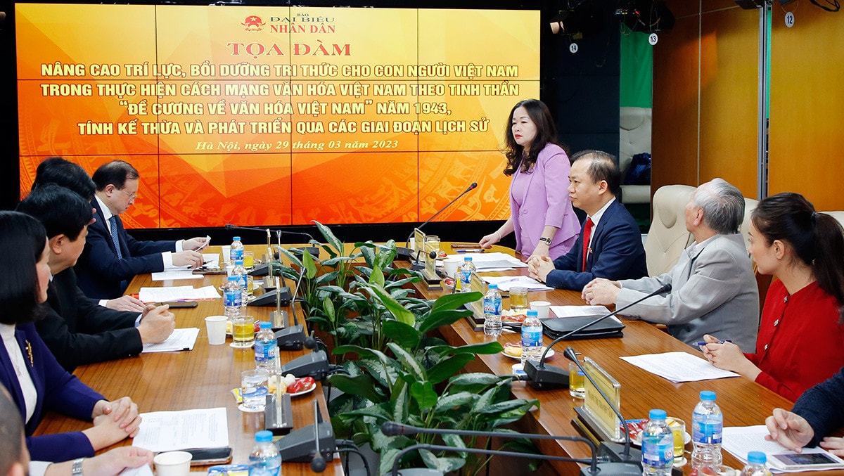 Đang diễn ra Tọa đàm Nâng cao trí lực, bồi dưỡng tri thức cho con người Việt Nam trong thực hiện cách mạng văn hóa Việt Nam theo tinh thần “Đề cương Văn hóa Việt Nam” năm 1943, tính kế thừa và phát triển qua các giai đoạn lịch sử -1