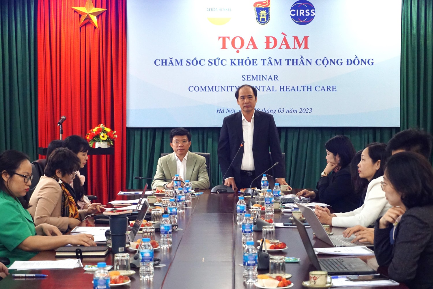 Khía cạnh xã hội cùng kết hợp với y tế mới có thể giải quyết vấn đề sức khỏe tâm thần -0
