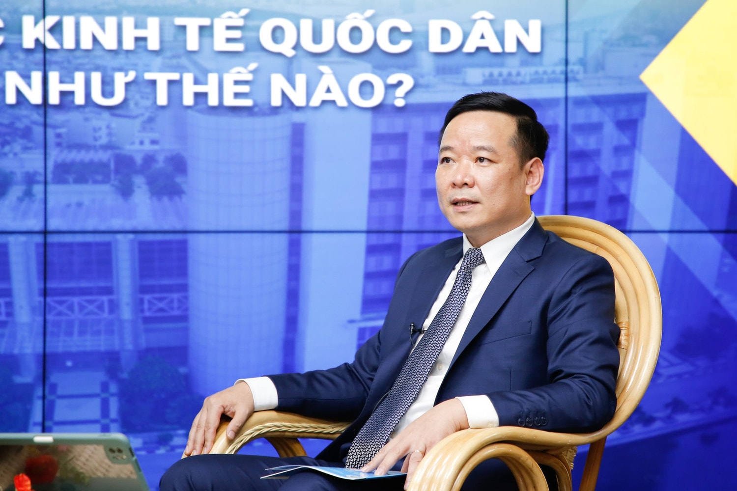 Tuyển sinh 2023: Điểm mới cần lưu ý khi đăng ký xét tuyển vào Trường ĐH Kinh tế Quốc dân -0