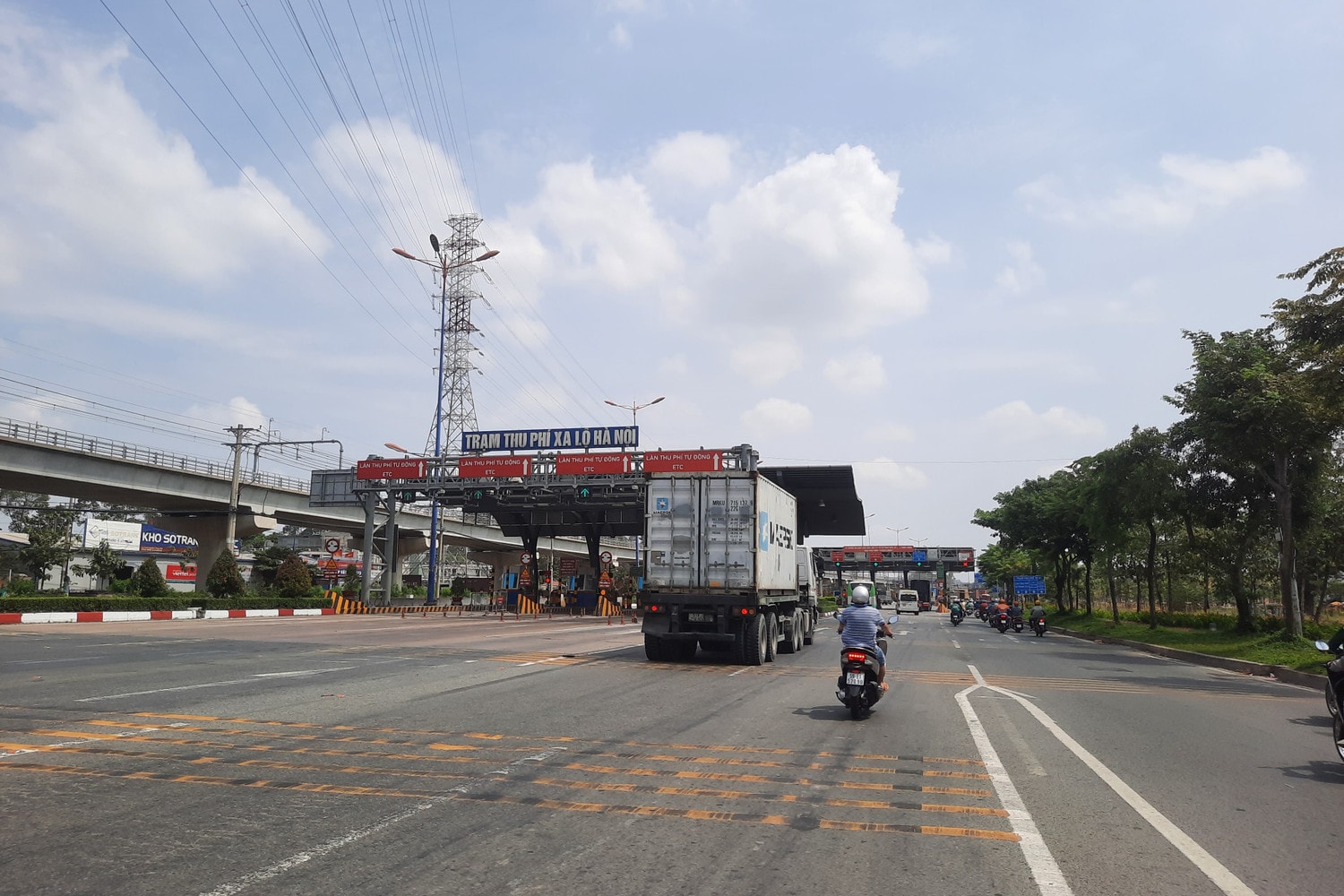 Vì sao không công khai hợp đồng BOT liên quan trạm thu phí xa lộ Hà Nội? -0