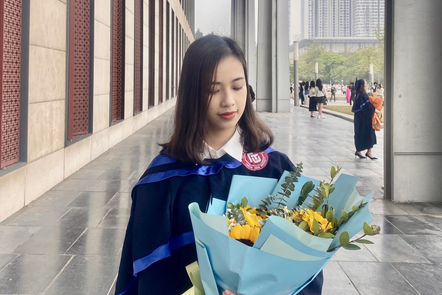 Nữ sinh tới từ “trường làng” tốt nghiệp sớm Đại học Ngoại thương, đạt GPA 3.96 -0
