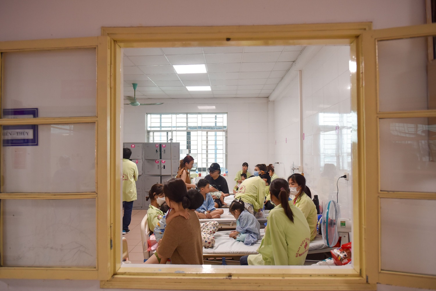 Hà Nội: Gia tăng trẻ nhập viện do nhiễm virus hợp bào hô hấp, nhiều trường hợp trở nặng -0