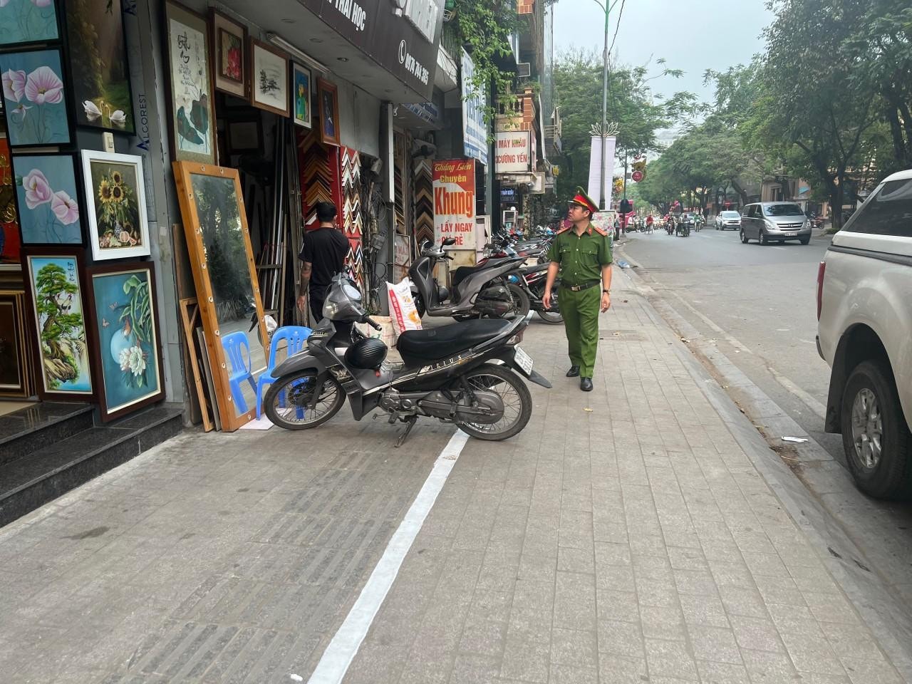 Quận Ba Đình, Hà Nội: Xử phạt 1.896 trường hợp vi phạm trật tự giao thông, đô thị -0
