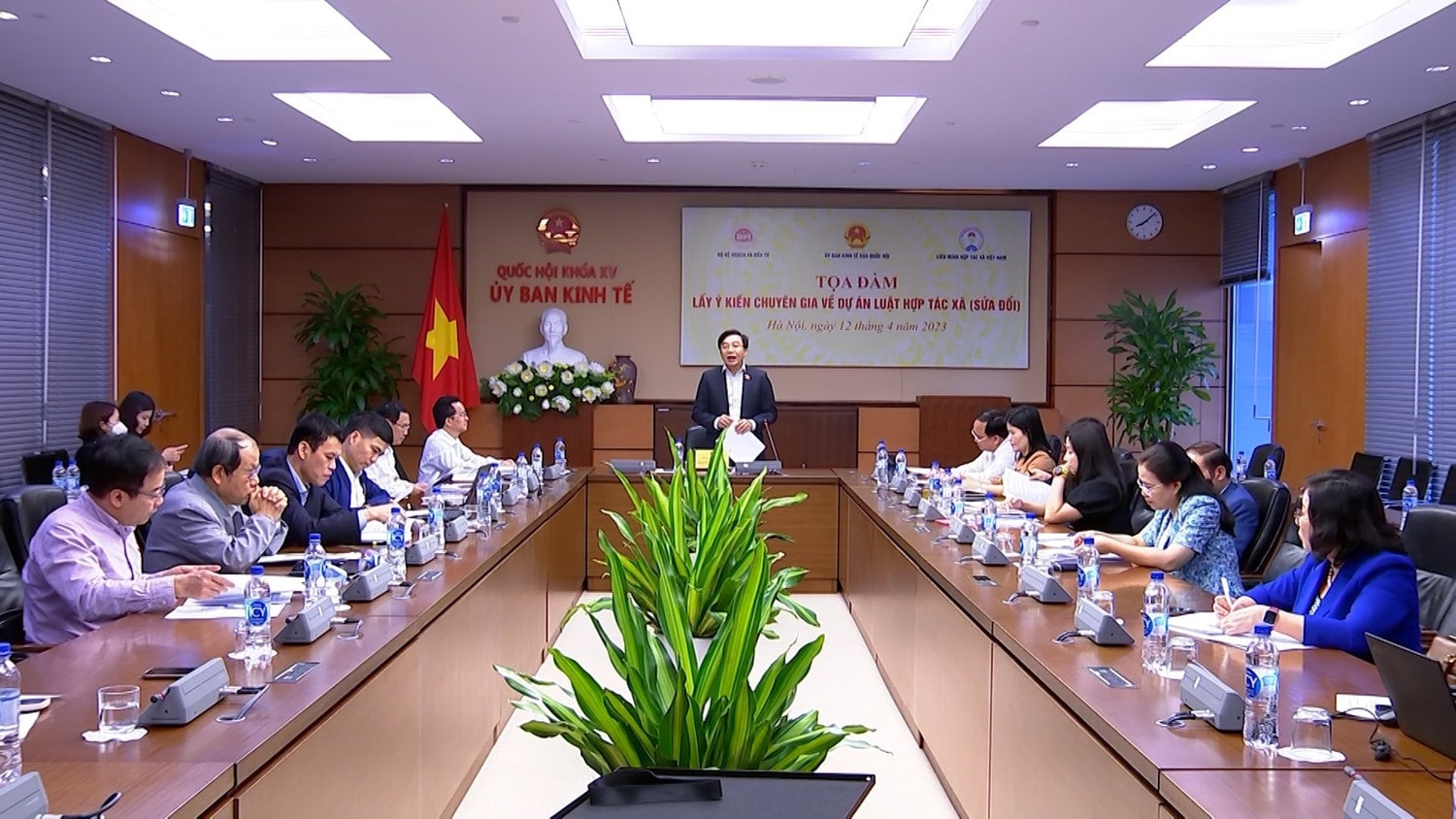 Cần điều chỉnh cụ thể với việc chuyển nhượng phần vốn góp ảnh 1