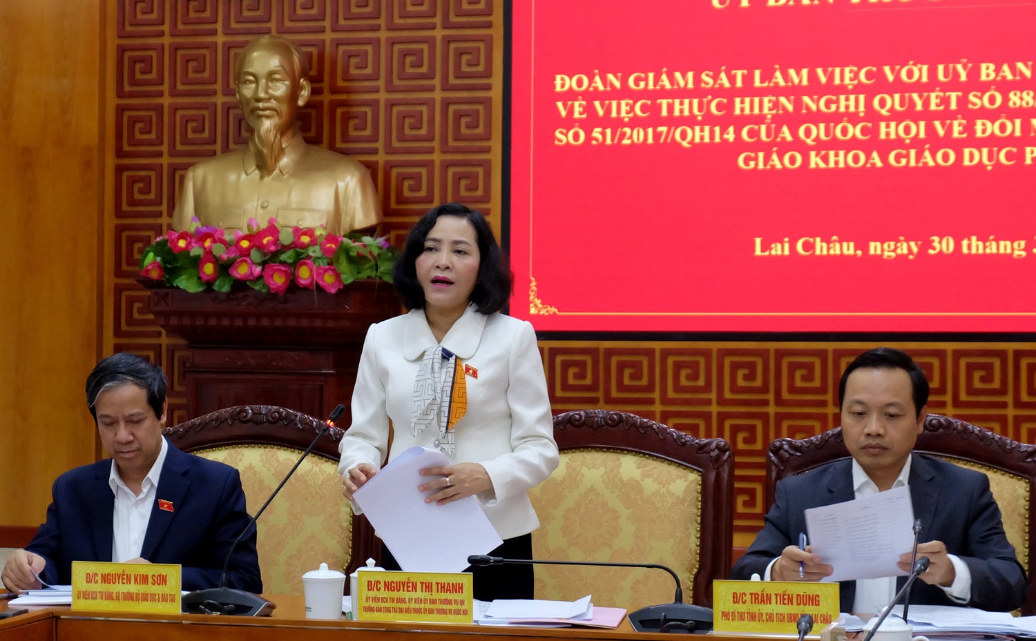 Trưởng Ban Công tác đại biểu Nguyễn Thị Thanh - Phó Trưởng Đoàn giám sát phát biểu tại cuộc làm việc với UBND tỉnh Lai Châu. Ảnh: Lê Thủy Ủy viên Trung ương Đảng, Trưởng Ban Công tác đại biểu Nguyễn Thị Thanh - Phó Trưởng Đoàn giám sát phát biểu tại cuộc làm việc với UBND tỉnh Lai Châu