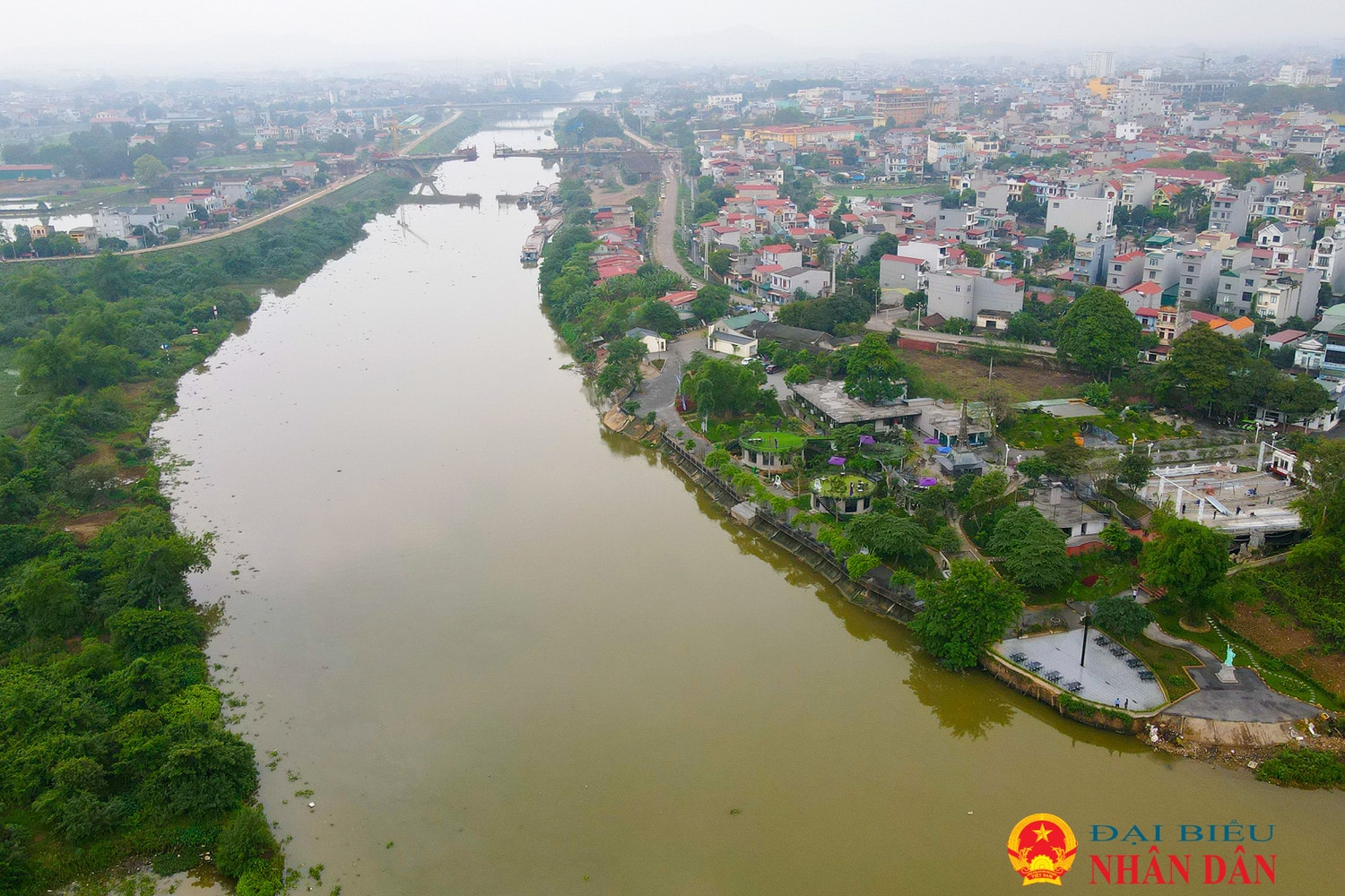 Bắc Giang: Nhà hàng có view tuyệt đẹp ven dòng sông Thương thơ mộng