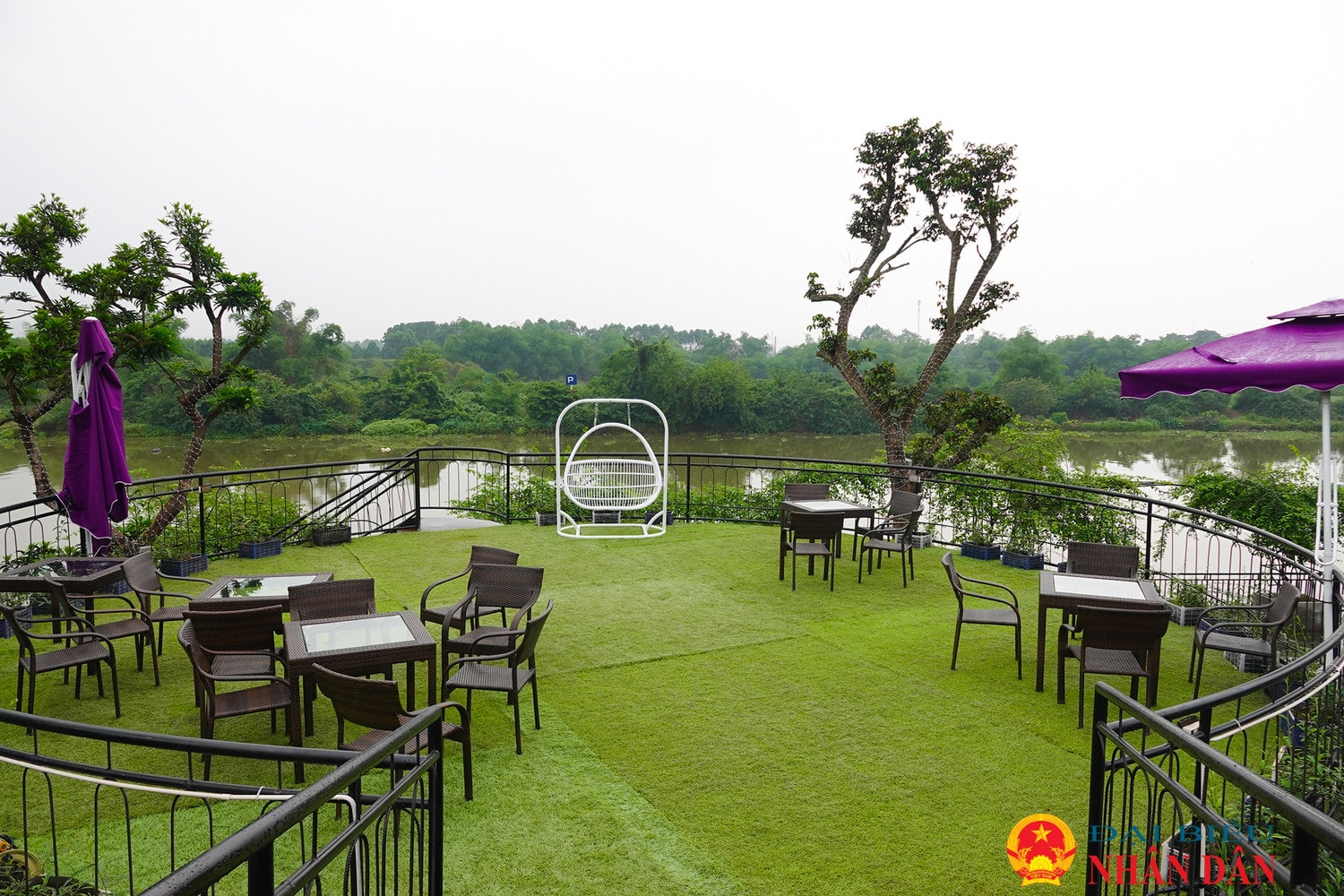 Bắc Giang: Nhà hàng có view tuyệt đẹp ven dòng sông Thương thơ mộng