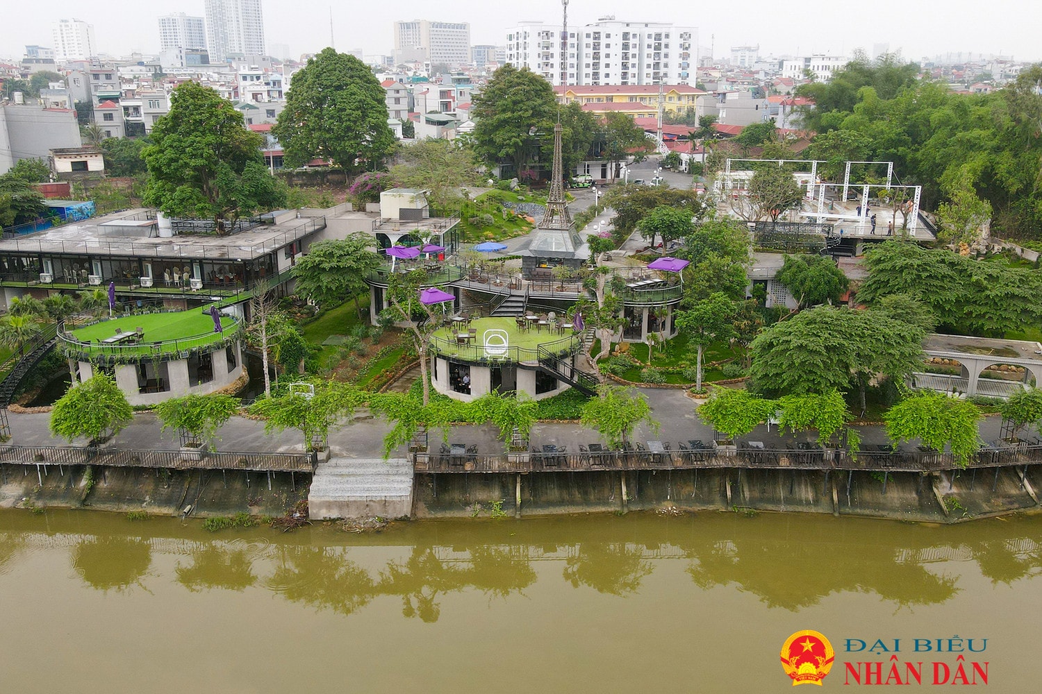 Bắc Giang: Nhà hàng có view tuyệt đẹp ven dòng sông Thương thơ mộng