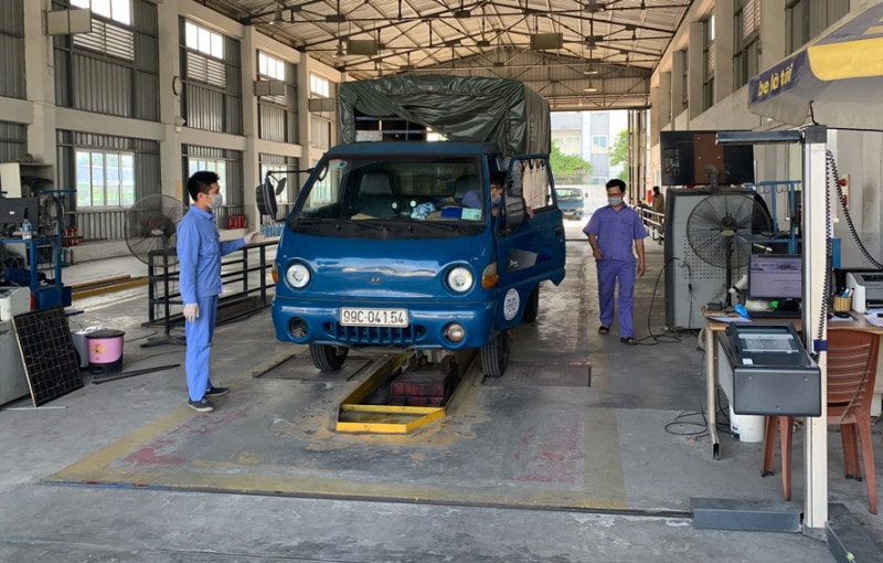 Nghiêm cấm đơn vị đăng kiểm đòi hỏi chứng từ bảo dưỡng, giấy chính chủ -0