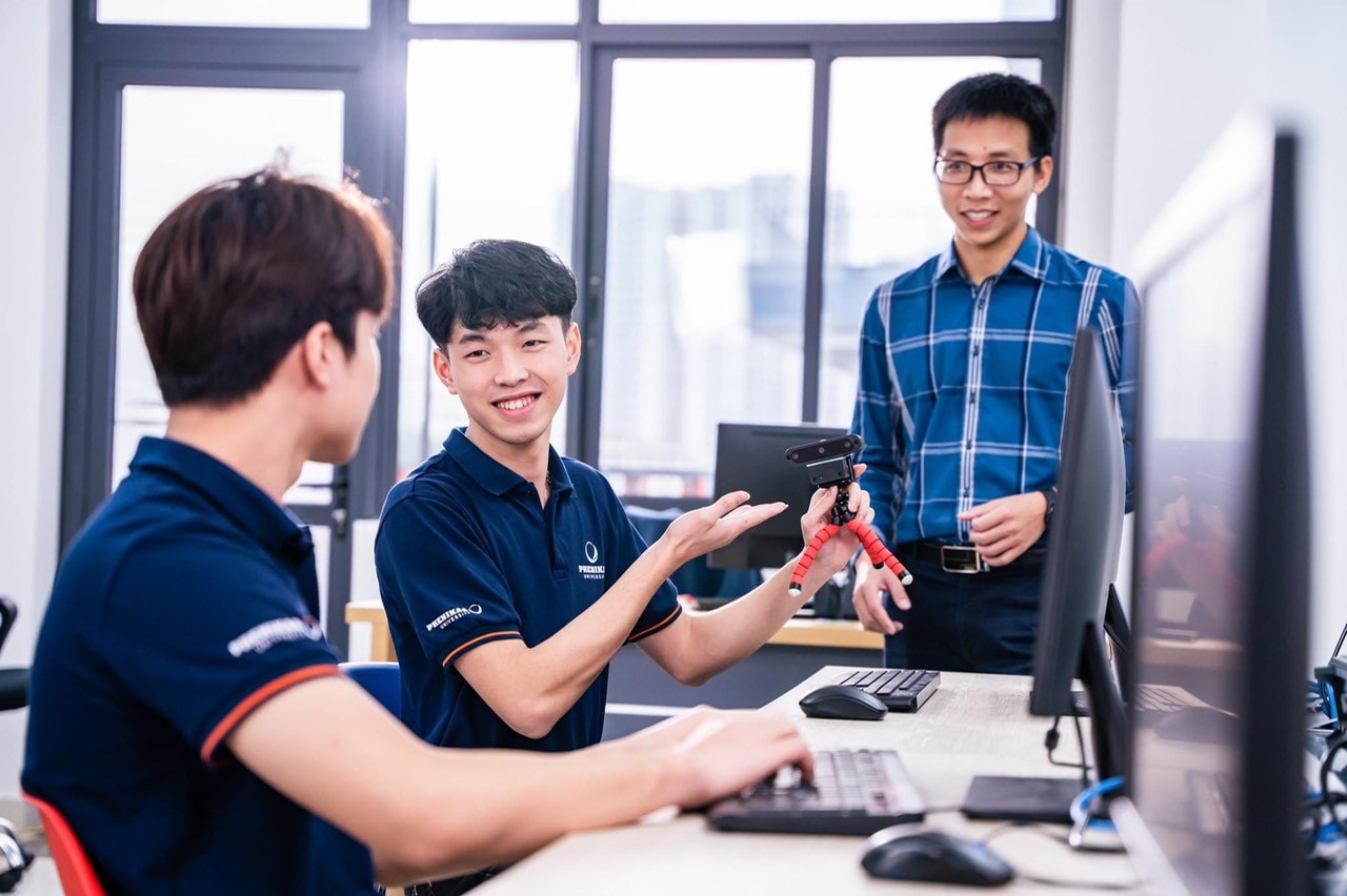Những nét mới trong tuyển sinh 2023 của Trường Đại học Phenikaa -0