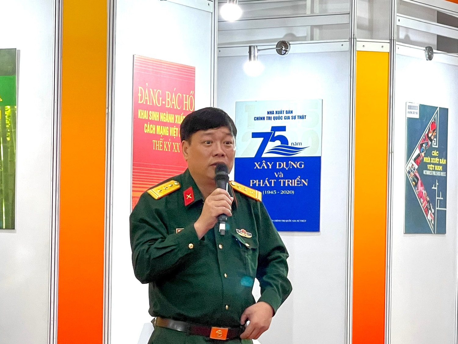 Chuyện về những hy sinh thầm lặng của Thiếu tướng, Anh hùng LLVTND, nhà tình báo Đặng Trần Đức -0