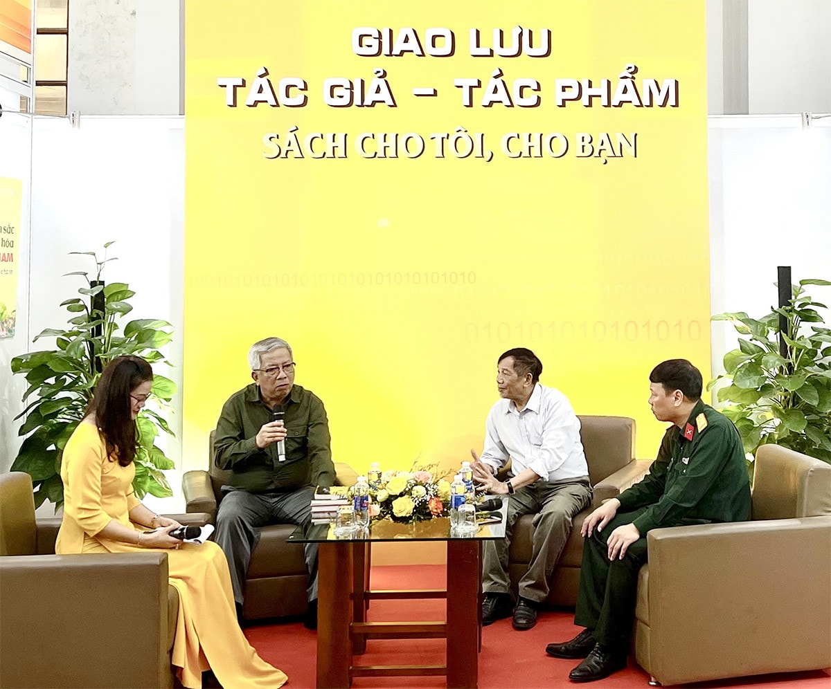 Chuyện về hy sinh thầm lặng của nhà tình báo Đặng Trần Đức -0