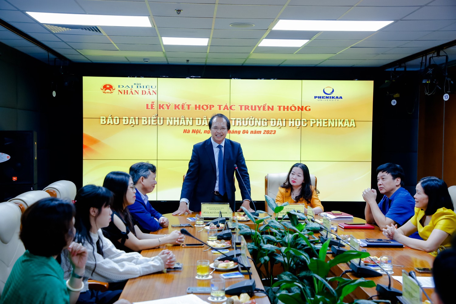 PGS.TS Nguyễn Phú Khánh, Phó Tổng Giám đốc, Phó Hiệu trưởng Trường Đại học Phenikaa Báo Đại biểu Nhân dân và Trường Đại học Phenikaa ký kết hợp tác truyền thông -0