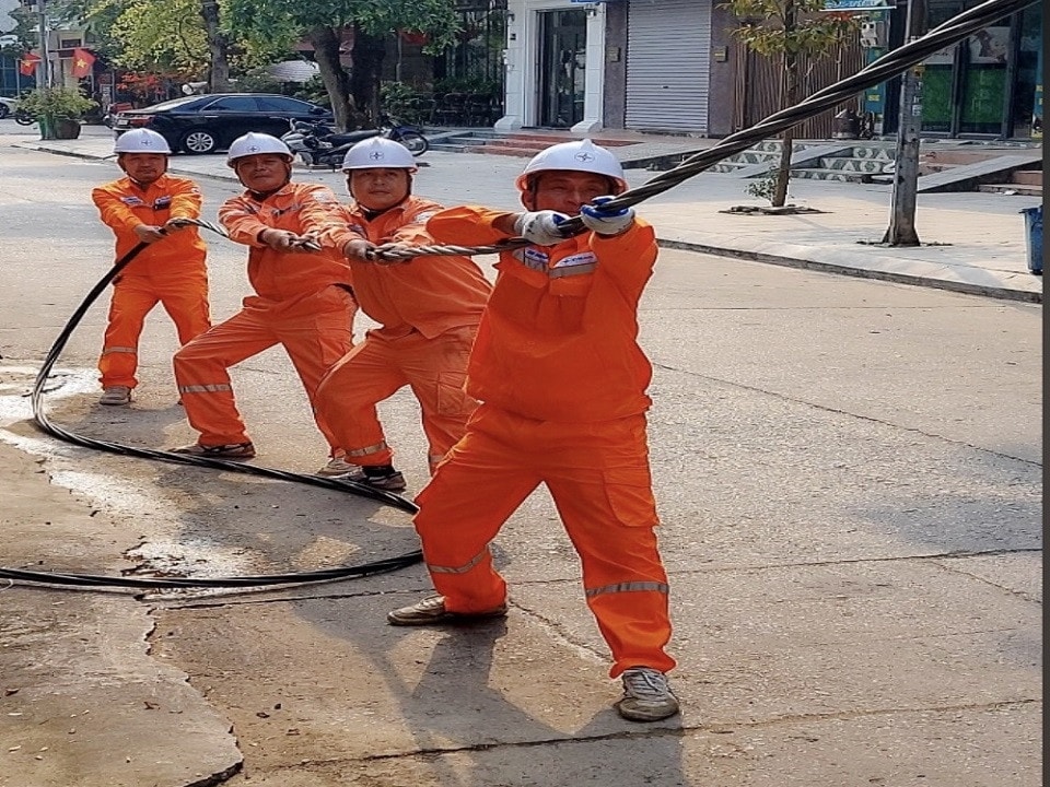 Quý I.2023, đạt 19,34 tỷ kWh sản lượng điện thương phẩm -0