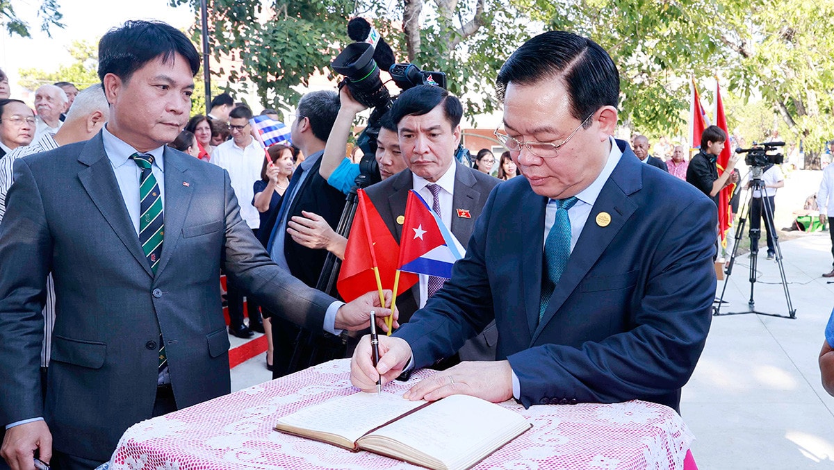  Chủ tịch Quốc hội Vương Đình Huệ: Công viên Hồ Chí Minh - biểu tượng tình hữu nghị đặc biệt Việt Nam – Cuba -4