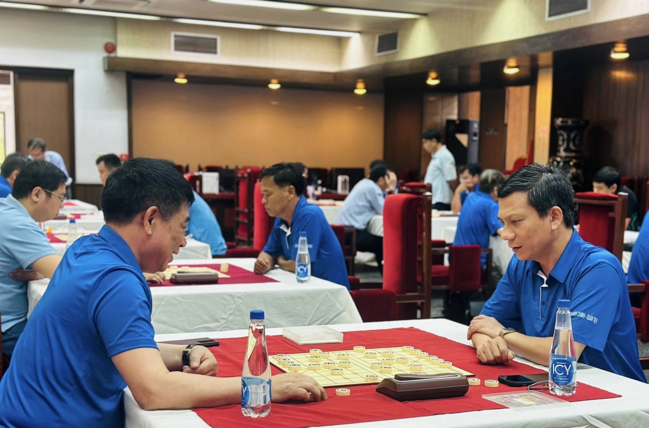 Sôi nổi giao lưu thể thao các Văn phòng Trung ương và TP. Hồ Chí Minh -0