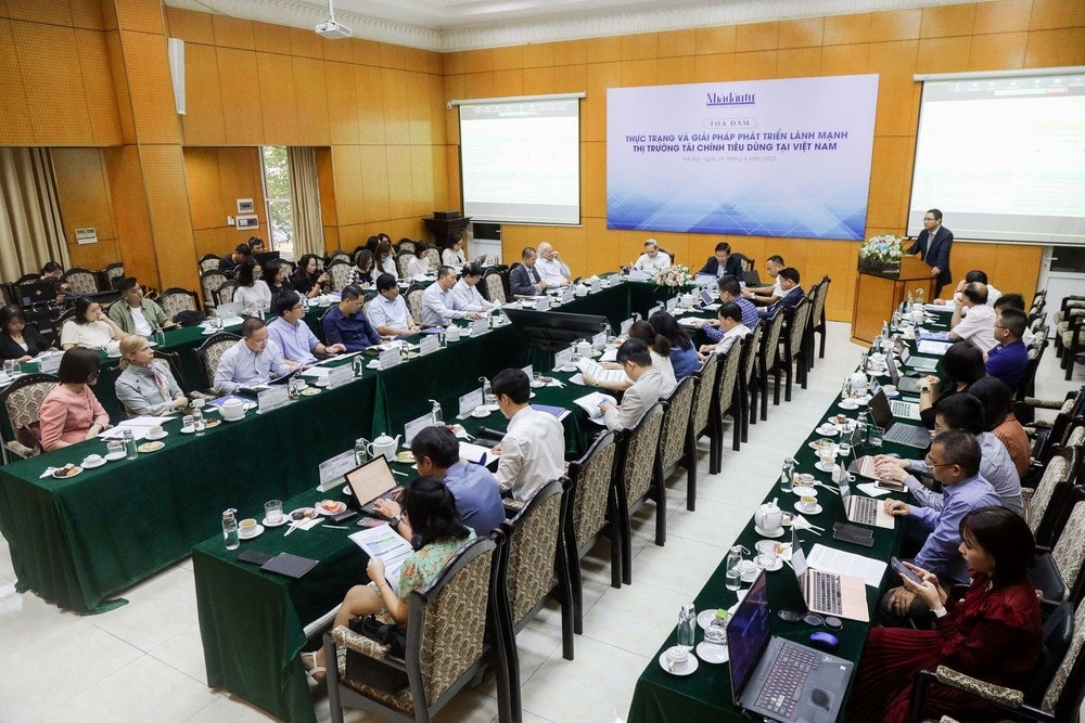 Phát triển lành mạnh thị trường tài chính tiêu dùng tại Việt Nam -0