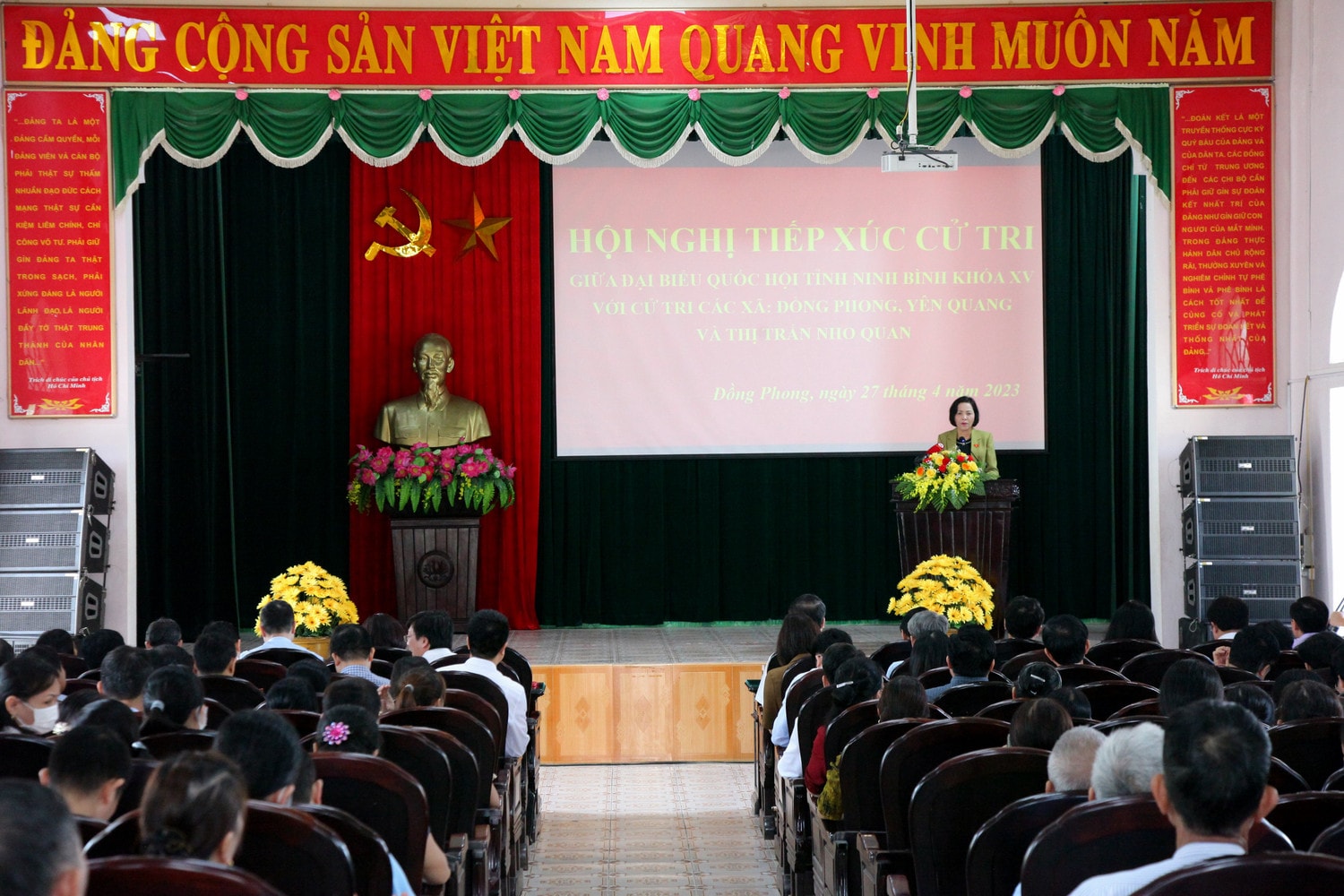 Toàn cảnh Hội nghị Trưởng Ban Công tác đại biểu Nguyễn Thị Thanh tiếp xúc cử tri huyện Nho Quan, Ninh Bình -0