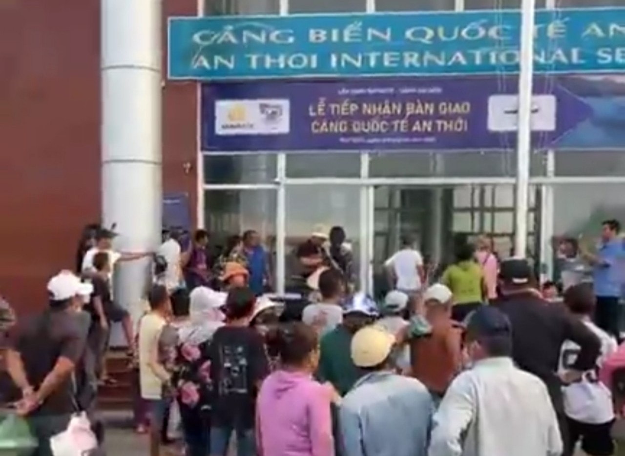 Công an thông tin vụ tiểu thương ẩu đả với bảo vệ cảng biển lớn nhất Phú Quốc
