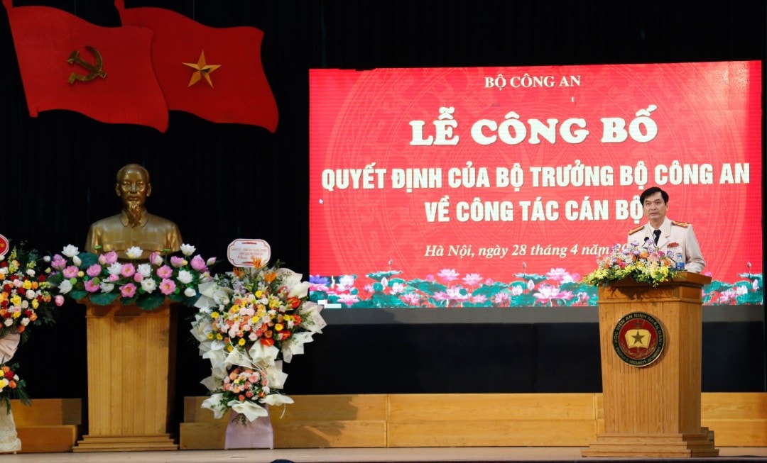 Bộ Công an trao quyết định bổ nhiệm giám đốc Học viện An ninh nhân dân