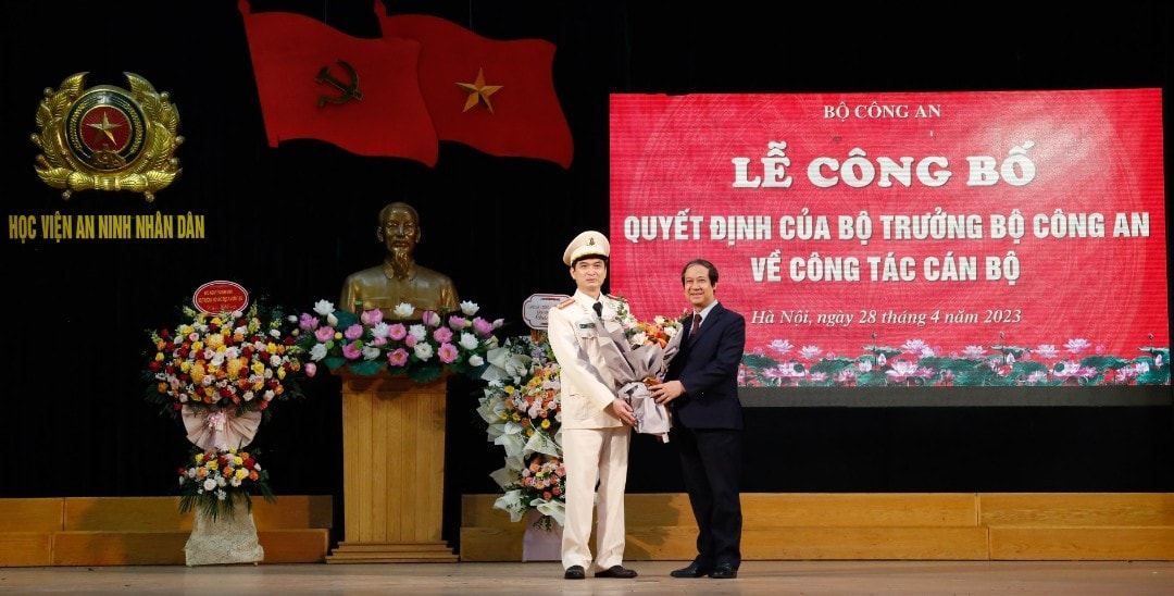 Bộ Công an trao quyết định bổ nhiệm giám đốc Học viện An ninh nhân dân
