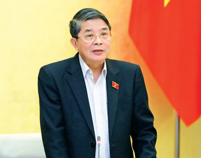 Đúng, trúng, thời sự