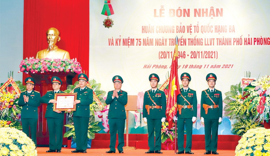 Phát huy truyền thống “Trung dũng - Quyết thắng” quyết tâm hoàn thành xuất sắc nhiệm vụ bảo vệ Tổ quốc trong tình hình mới -0