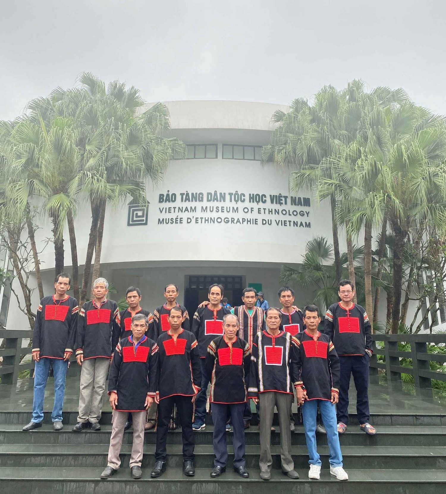 Khám phá ngôi nhà dài Êđê tại Hà Nội -0