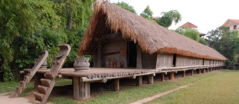 Khám phá ngôi nhà dài Êđê tại Hà Nội -0