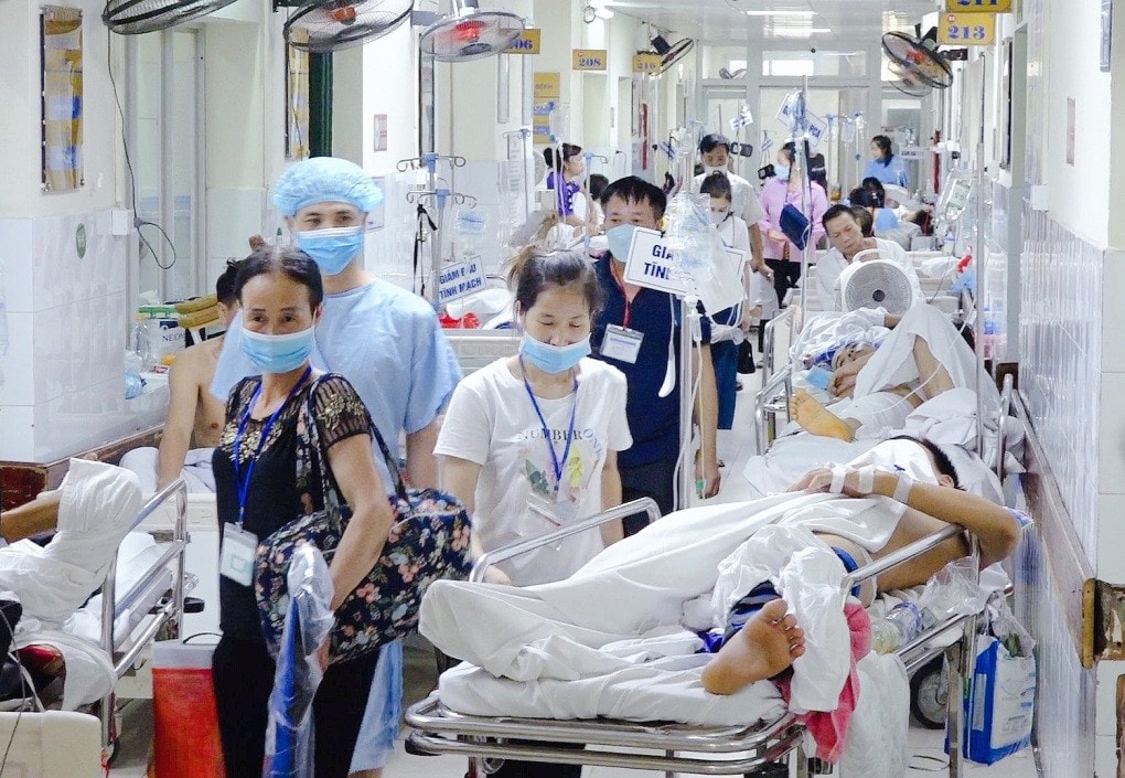Báo động tình trạng căng thẳng nơi làm việc của người lao động -0