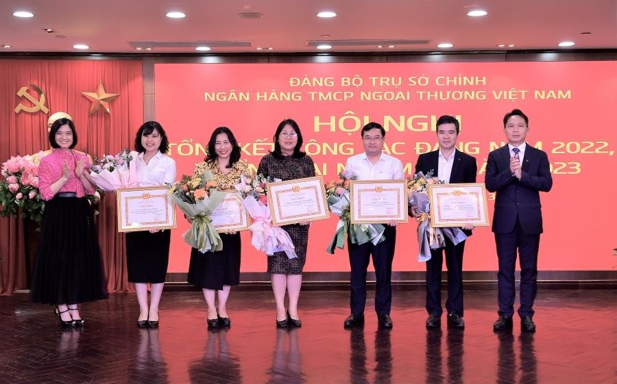 Đảng ủy Trụ sở chính tổ chức thành công Hội nghị công tác Đảng