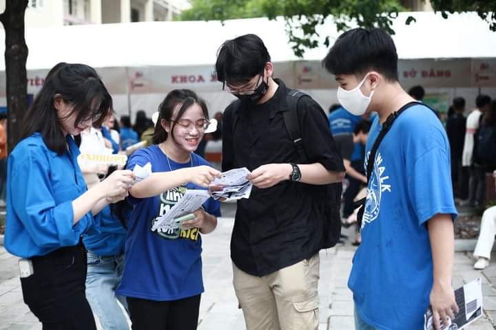 Học viện Báo chí và Tuyên truyền tổ chức Ngày hội tư vấn tuyển sinh, hướng nghiệp -0