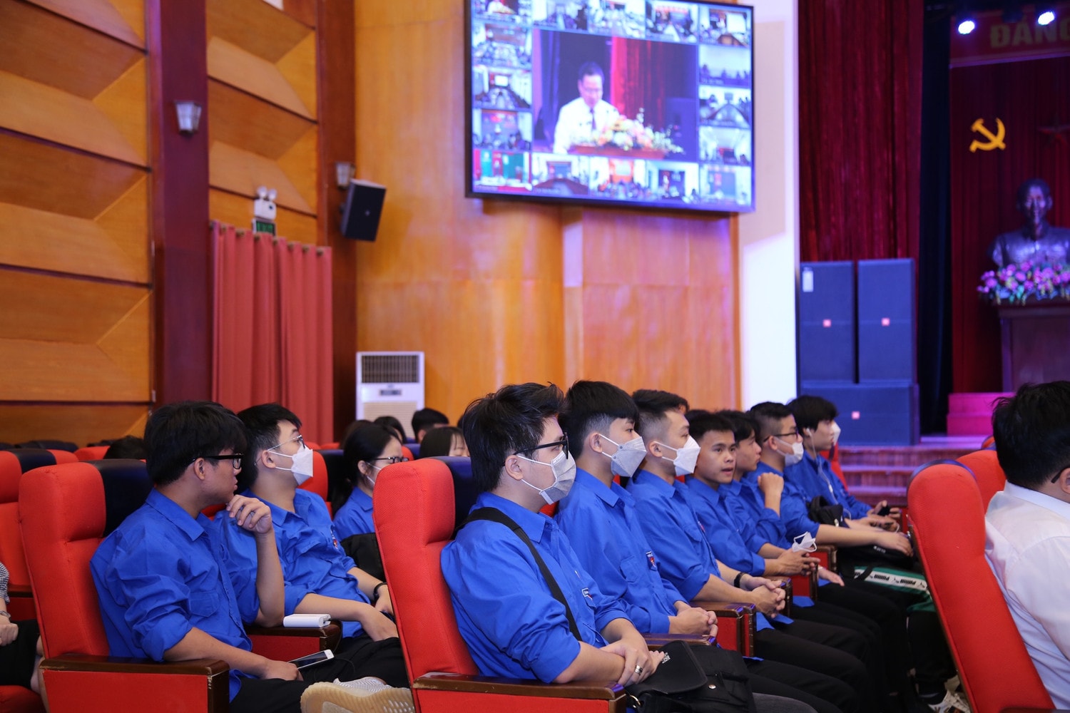 Sớm hoàn thiện thể chế, chính sách giúp thanh niên đáp ứng xu hướng việc làm trong giai đoạn mới -0