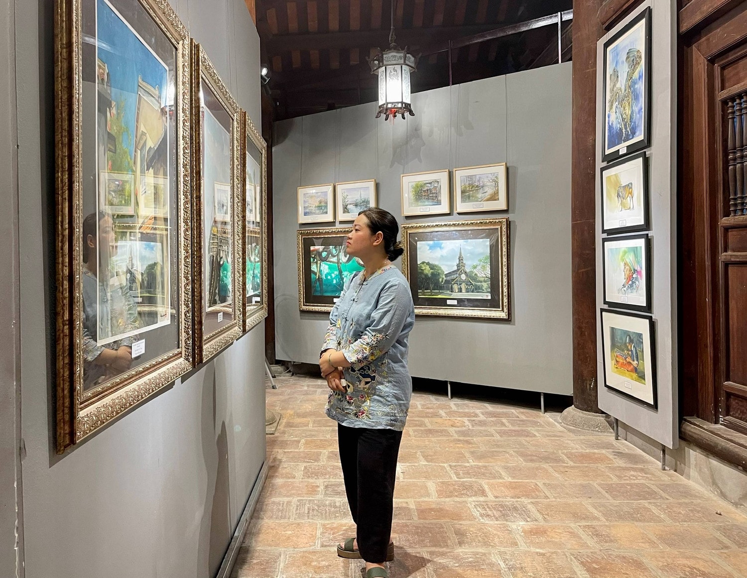 Họa sĩ phương Nam mang “đặc sản” ra Hà Nội -0