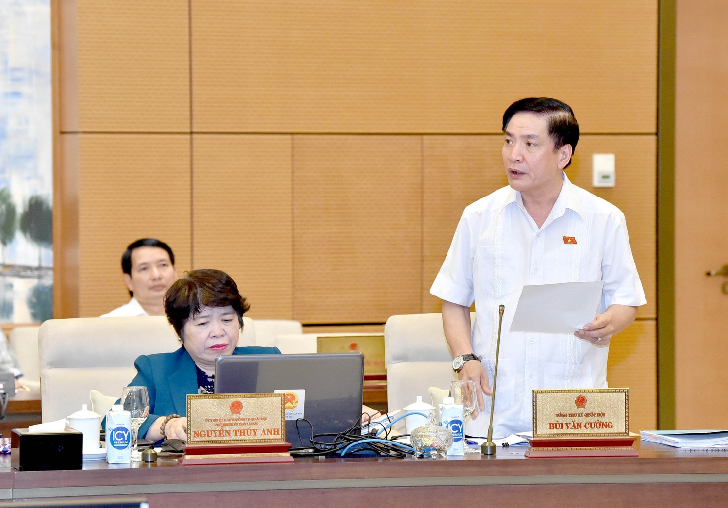 Một số hình ảnh Khai mạc Phiên họp thứ 23 của Ủy ban Thường vụ Quốc hội ảnh 7 Một số hình ảnh Khai mạc Phiên họp thứ 23 của Ủy ban Thường vụ Quốc hội -6