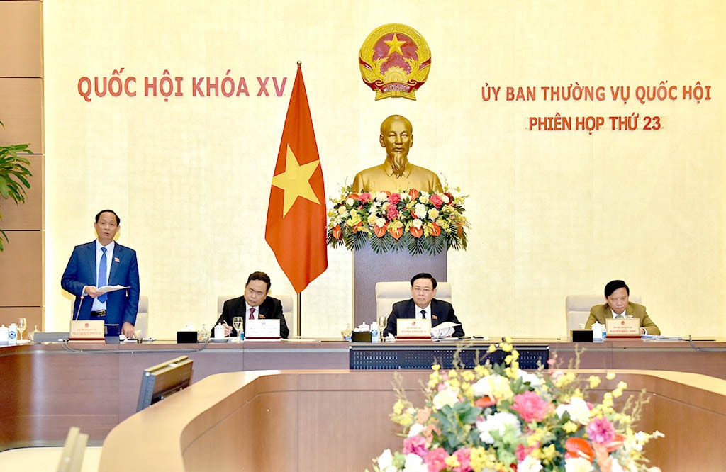 Phó Chủ tịch Quốc hội, Thượng tướng Trần Quang Phương phát biểu tại Phiên họp. Ảnh: Lâm Hiển Phân tích rõ nguyên nhân khách quan, chủ quan, quyết đáp theo từng nhóm vấn đề -0