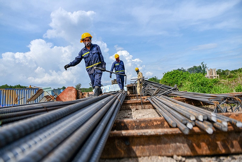 Không thúc được giải ngân đầu tư công sẽ khó cho tăng trưởng. Ảnh minh họa ITN